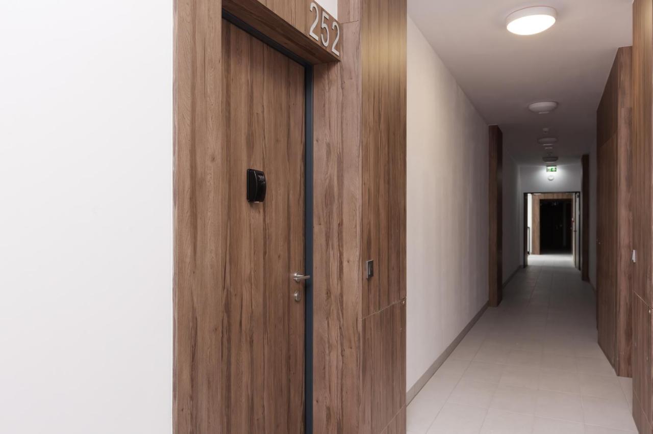 Apartments Business Center Wola Ordona By Renters 바르샤바 외부 사진