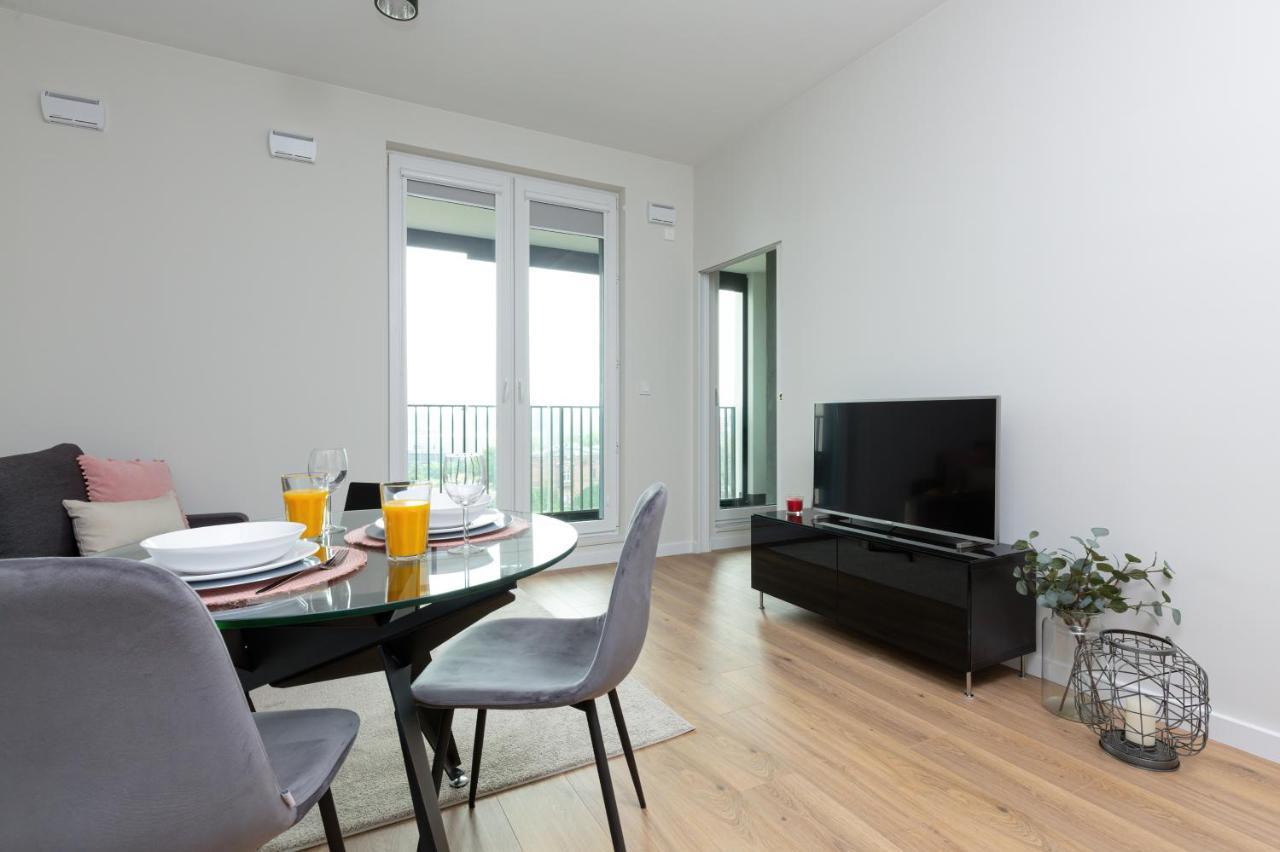 Apartments Business Center Wola Ordona By Renters 바르샤바 외부 사진