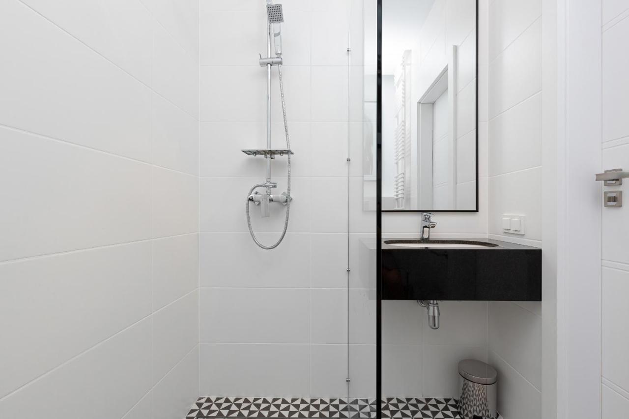 Apartments Business Center Wola Ordona By Renters 바르샤바 외부 사진